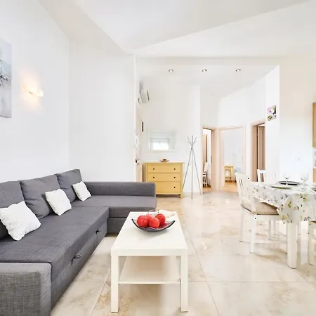 Apartment Elia